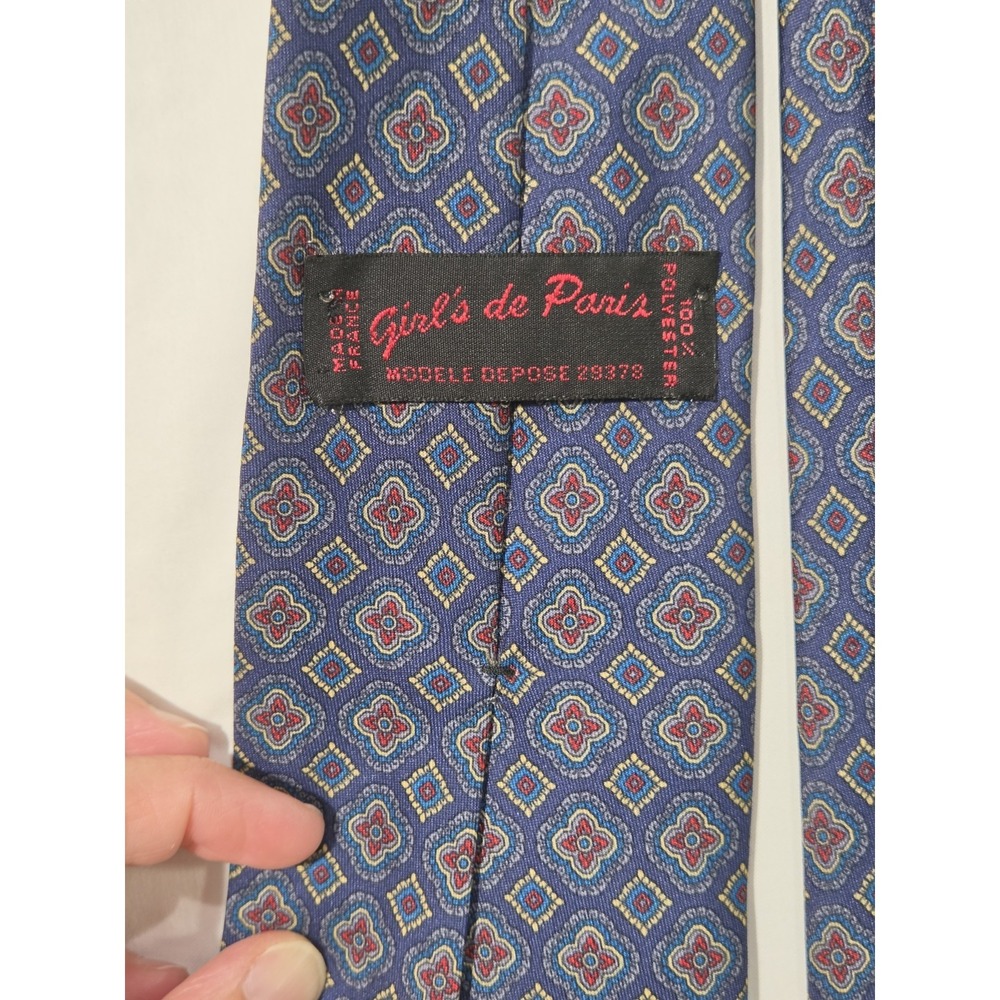 VTG Girls De Paris Peek A Boo Tie Pin Up Hidden Nude/Naked‎ Woman Risque Novelty